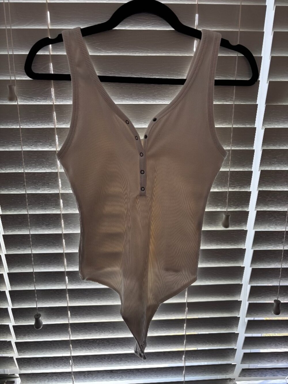 White V Neck Bodysuit - Abercrombie & Fitch - NWT - SZ S